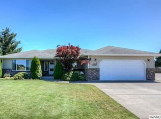 642 E Main St, Sublimity, OR 97385