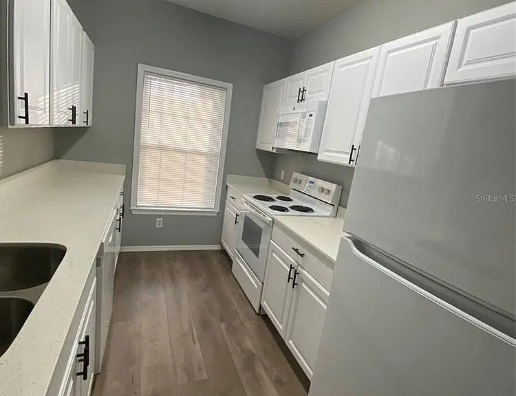 3605 Conroy Rd #529 — Photo 8
