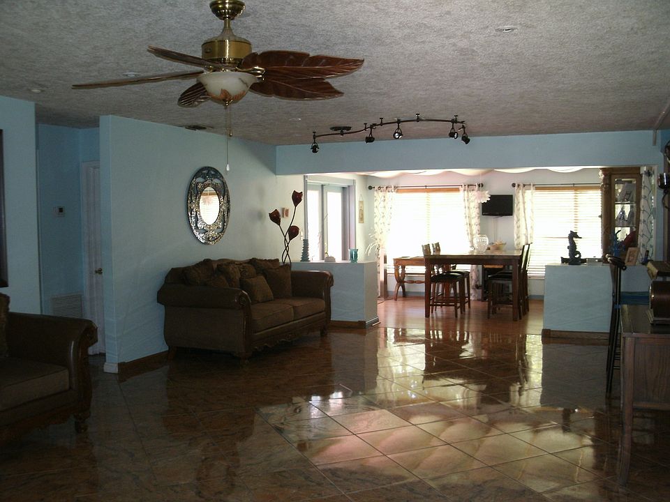 1st image of 308 S 56th Ave