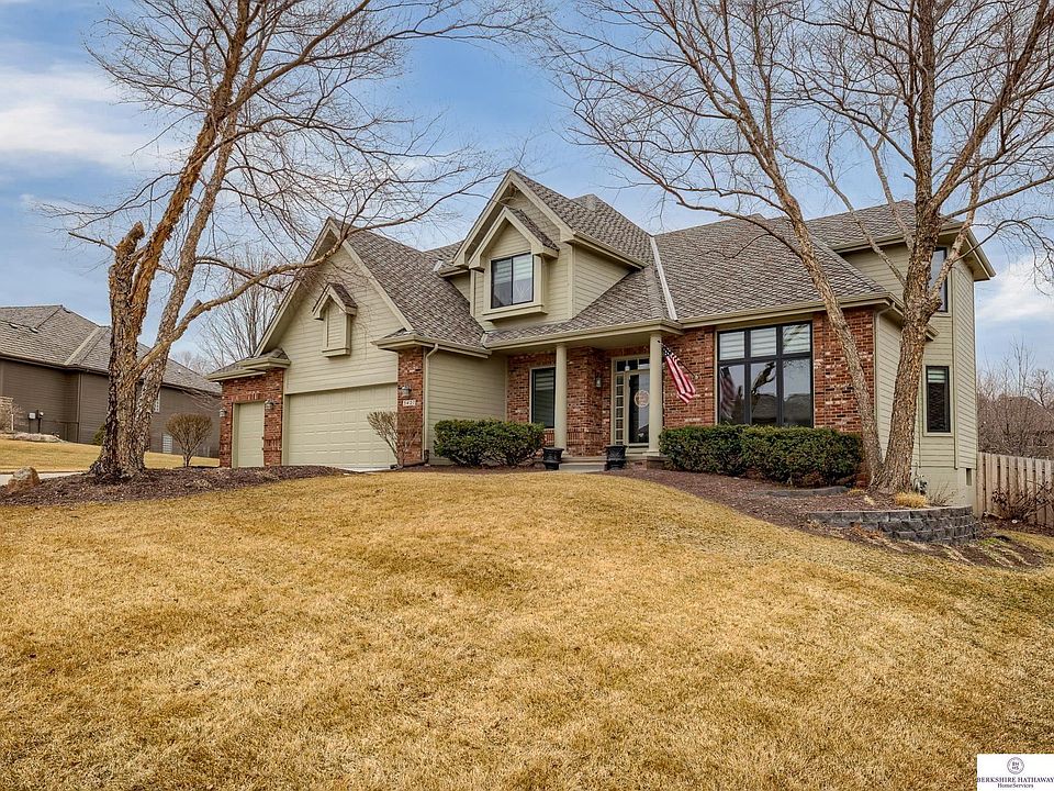 1st image of 3427 N 161st Ave