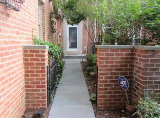 4016 Highwood Ct NW, Washington, DC 20007