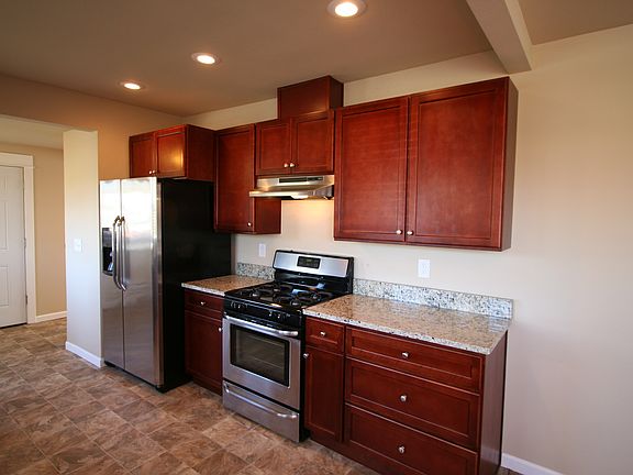 5th image of 5901 S Park Ave