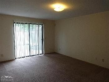 5th image of 621 To 623 Shannon St