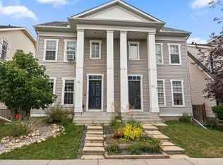 221 E Elgin Pl SE, Calgary, AB T2Z4V8