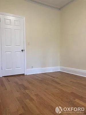 Rented by Oxford Property Group | media 25