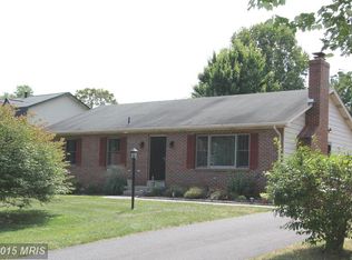 7215 Rainbow Ln, Frederick, MD