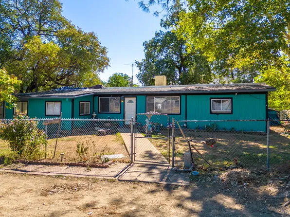 12125 Cinder Rd, Redding, CA 96003