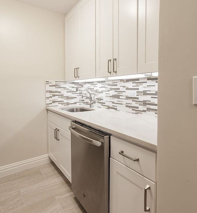 1st image of 182 E 95th St APT 4F