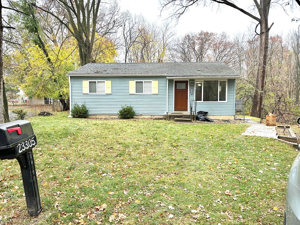 1st image of 23305 Helen St