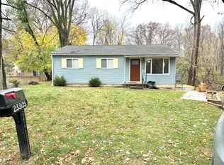 23305 Helen St, Southfield, MI 48033