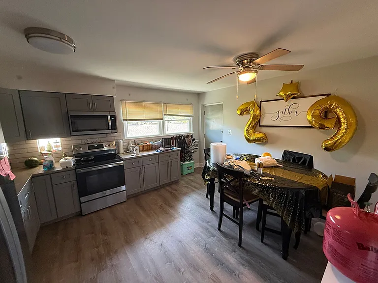 13 Scotdale Rd. — Photo 18