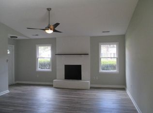 1683 Durkee St, Charleston, SC 29414
