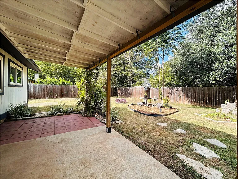 2608 Cypress Ln — Photo 13