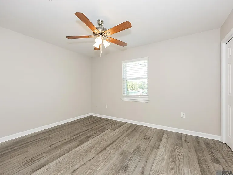 10062 Jefferson Hwy #B — Photo 12