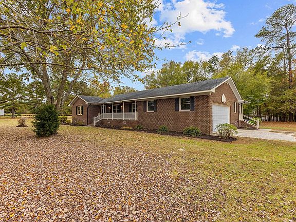3rd image of 2105 Woodstone Dr