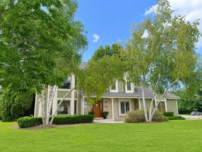 13830 W Linfield DRIVE, New Berlin, WI, 53151