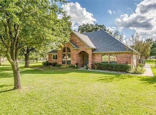 2420 Trail Tree Ct, Burleson, TX 76028