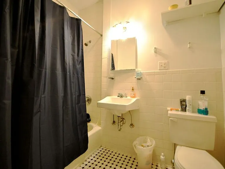 1940 Beacon St #C3 — Photo 6