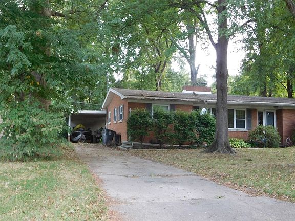 3rd image of 7920 Lauderdale Dr