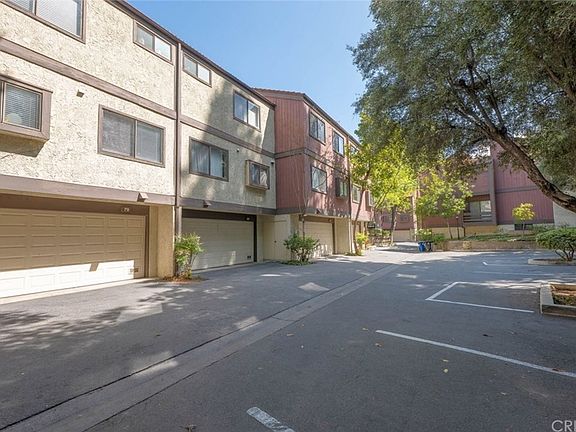 3rd image of 21930 Marylee St APT 80