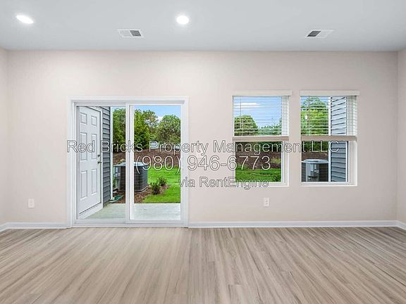 3rd image of 3670 Backwater St