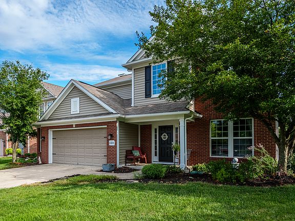 2nd image of 650 Lynton Way