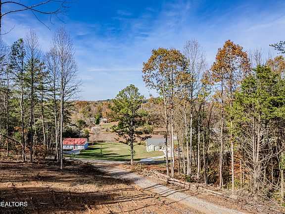 5th image of 14-15 Bat Creek Shores Ln
