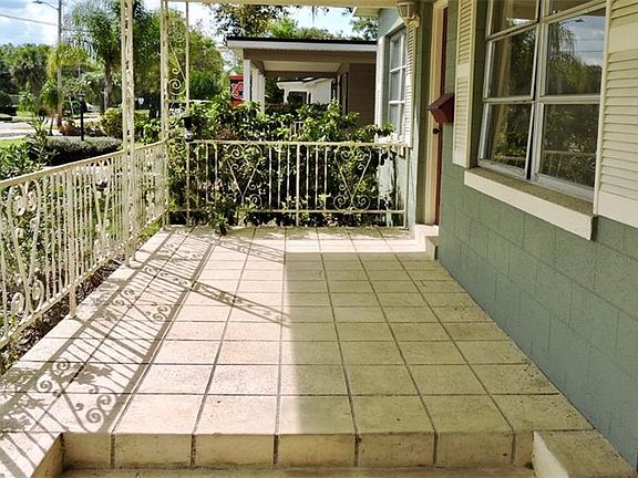 3rd image of 1521 Chestnut Ave