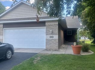 6005 Creekview Ln N, Brooklyn Park, MN 55443