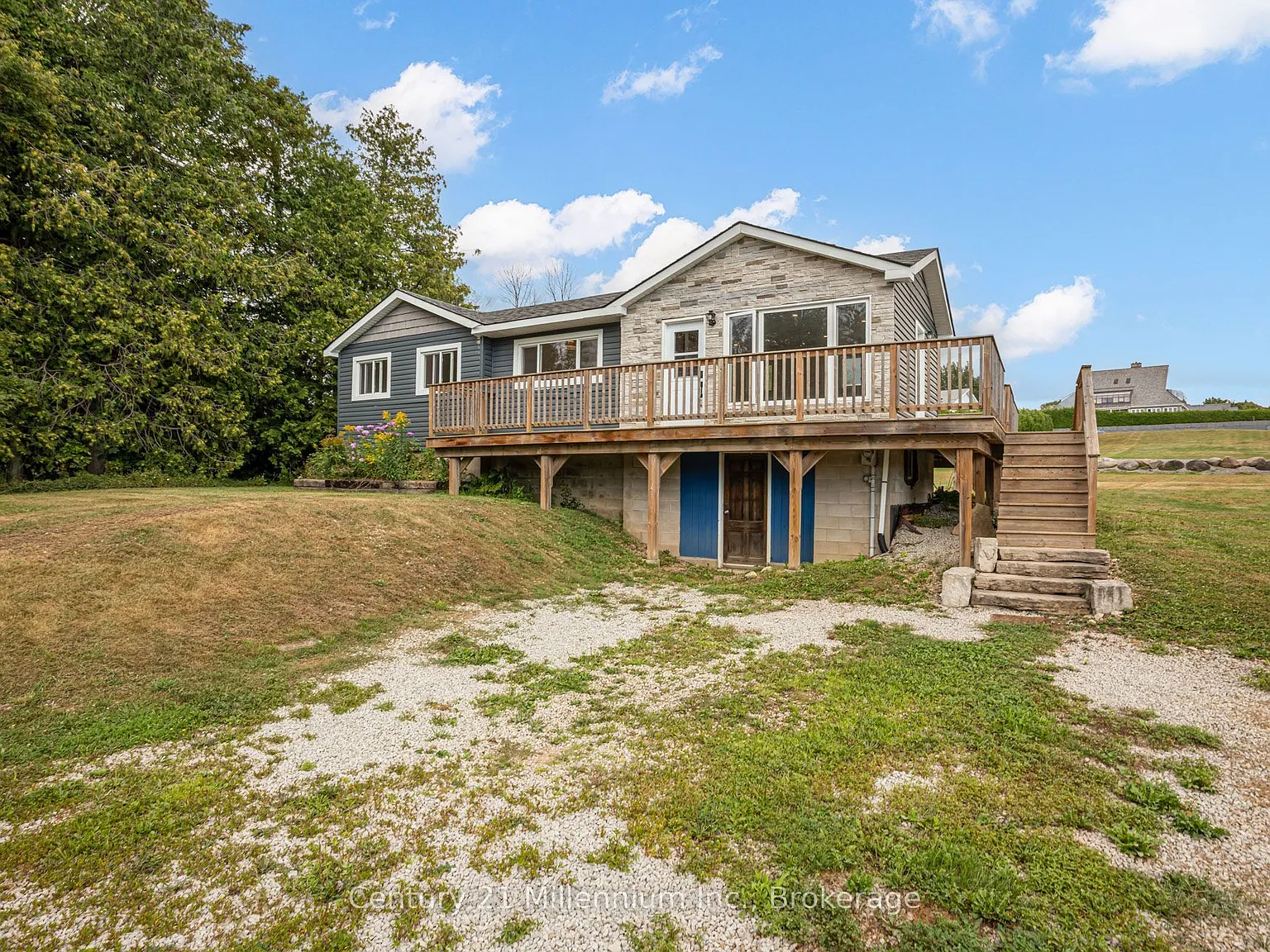 2 bed, $2,100 — Photo 3