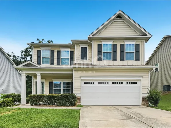 918 Pine Ln, Lawrenceville, GA 30043