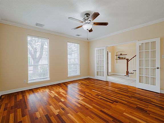 4th image of 8510 Brighton Lake Ln