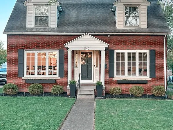 2140 S Walnut St, Springfield, IL 62704