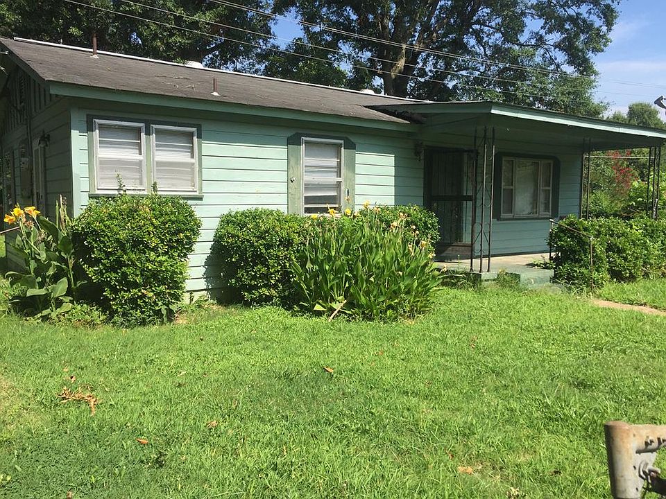 1st image of 209 Fisher St