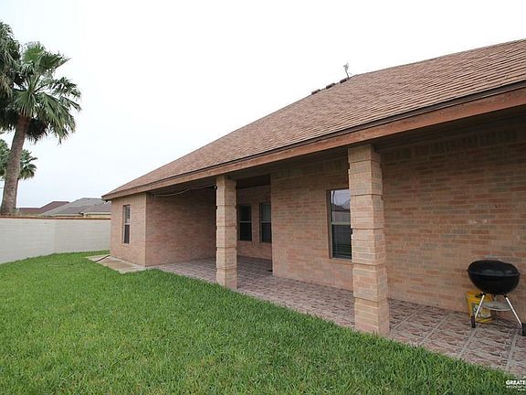 4th image of 3909 Country Meadows Dr