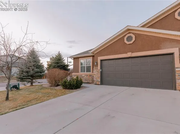 5312 Oak Spring Hts, Colorado Springs, CO 80923