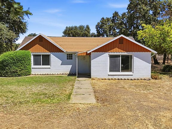3rd image of 10843 Gay Rd