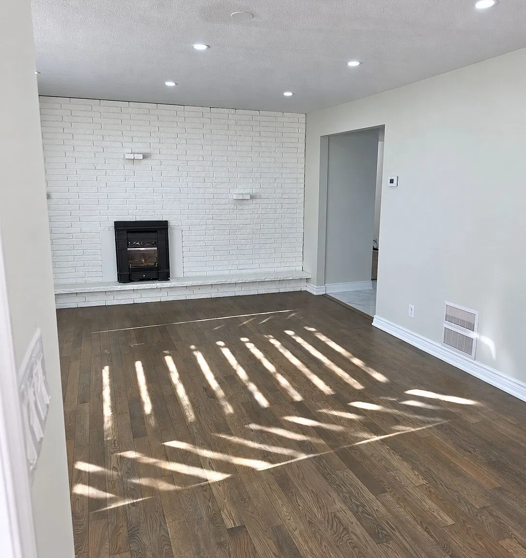 3 bed, $3,900 — Photo 4