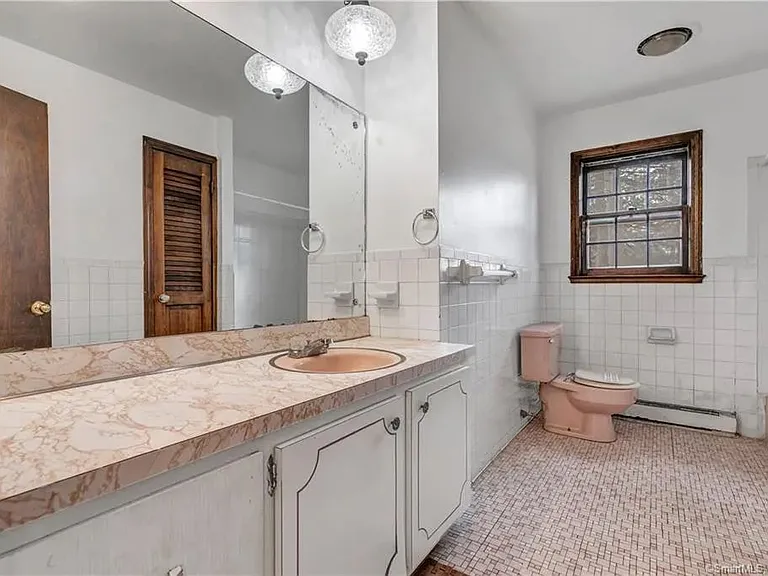 38 Diamond St — Photo 28