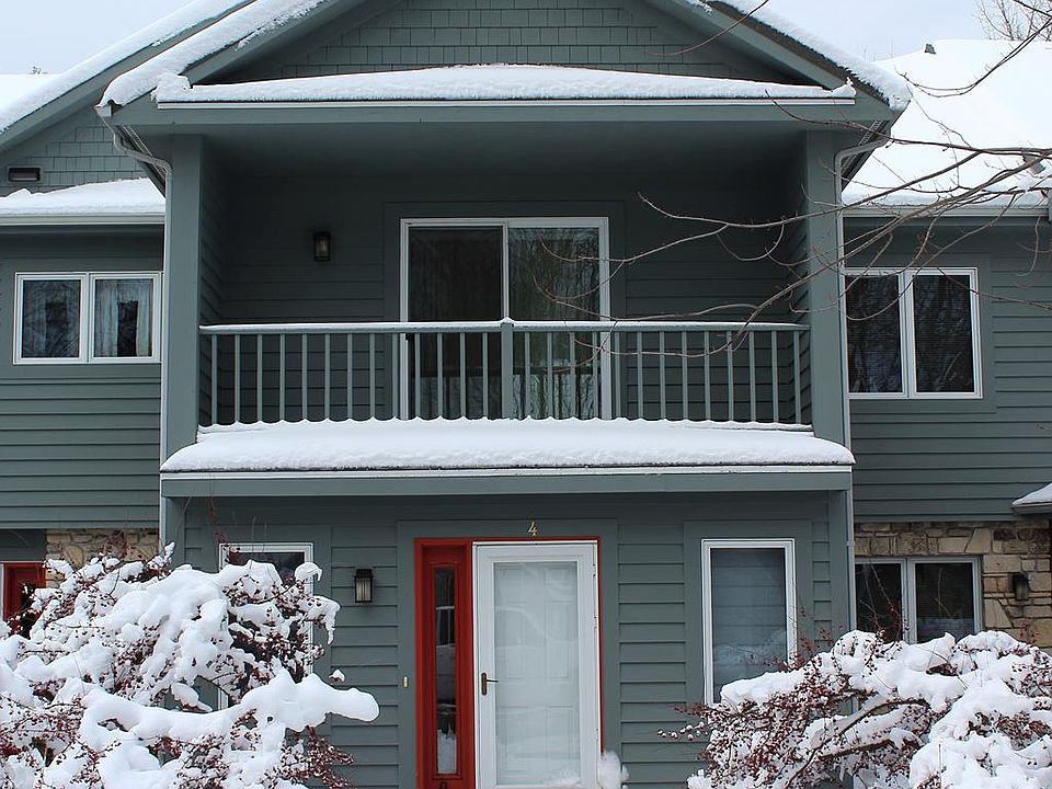 1st image of 10693 Woodcrest Ln #904