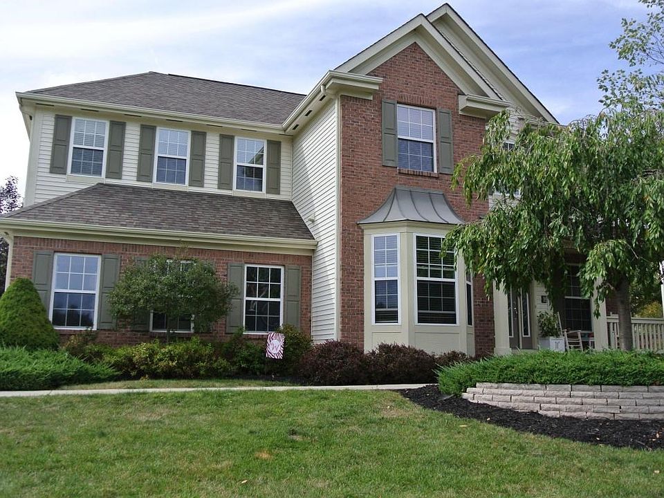 1st image of 225 Park Trails Dr