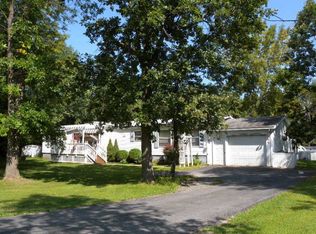 44 Anderson Rd, Plattsburgh, NY 12901
