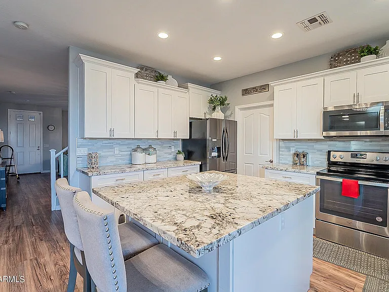 2883 E Birchwood Pl — Photo 14