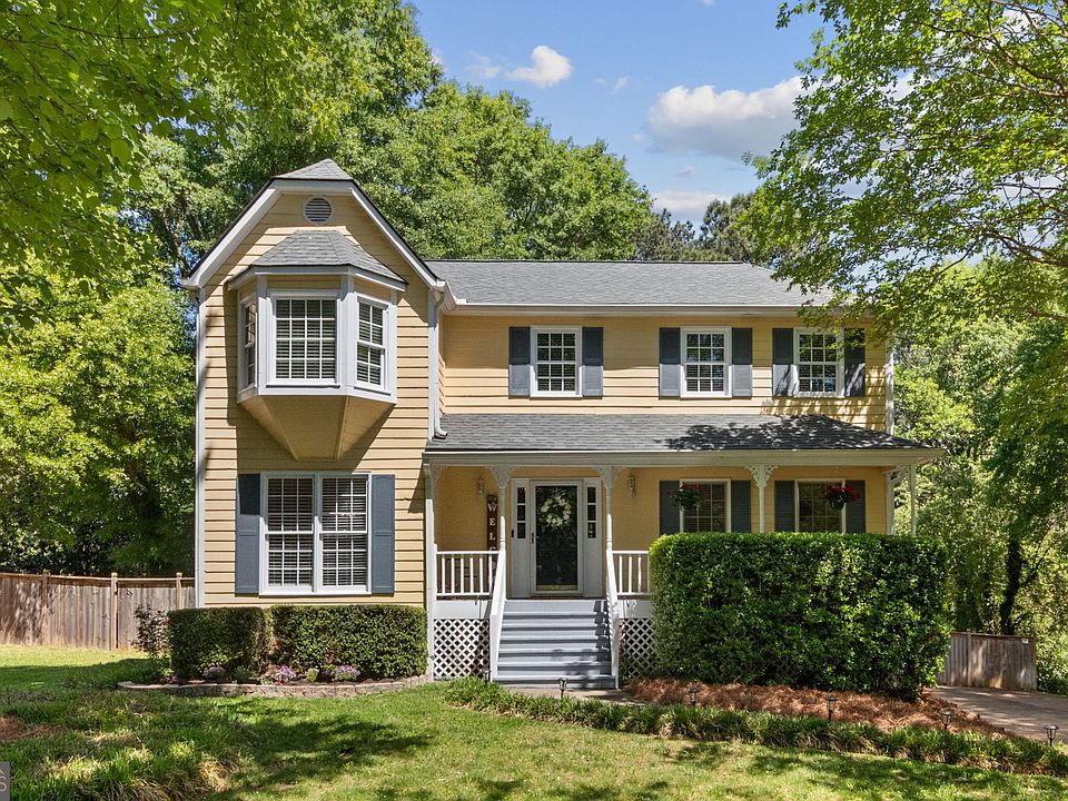 1st image of 2111 Candlewood Ct NE