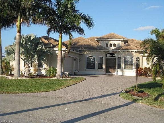 2nd image of 18030 Bluewater Dr