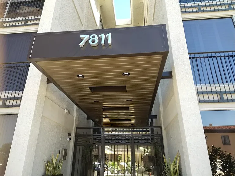 7811 Eads Ave #108 — Photo 25