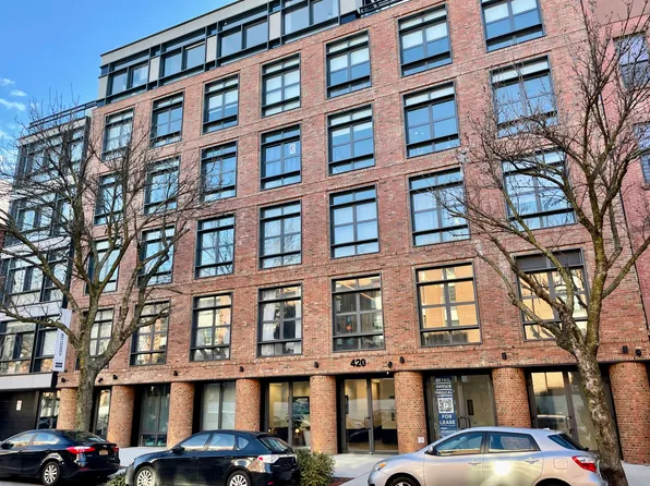 420 Gates Avenue image 22 of 22