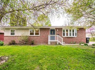 710 S 1st Ave, Iowa City, IA 52245