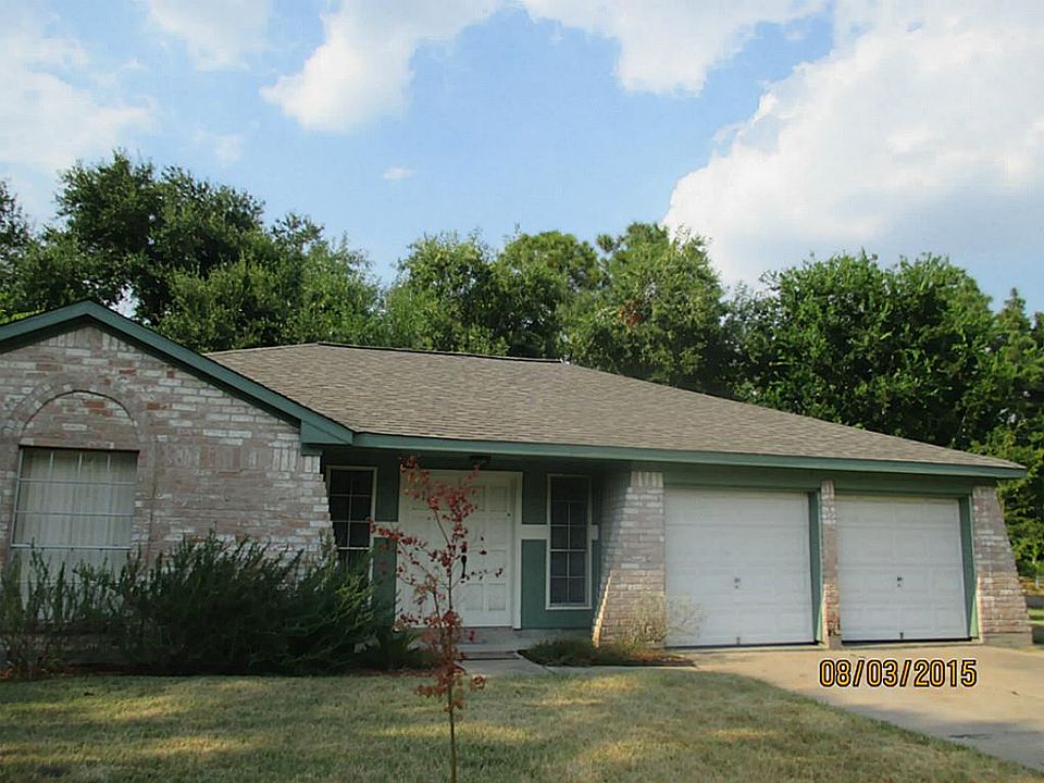 1st image of 16718 Royal Mile Ln