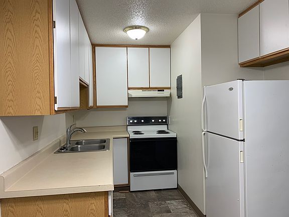 2nd image of 2913 5th St S APT 103